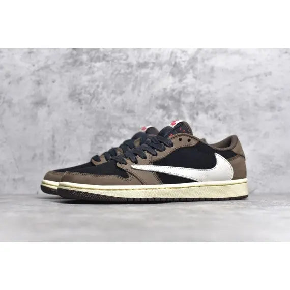 Air Jordan 1 Retro Low OG SP Travis Scott Mocha Gorilla fits