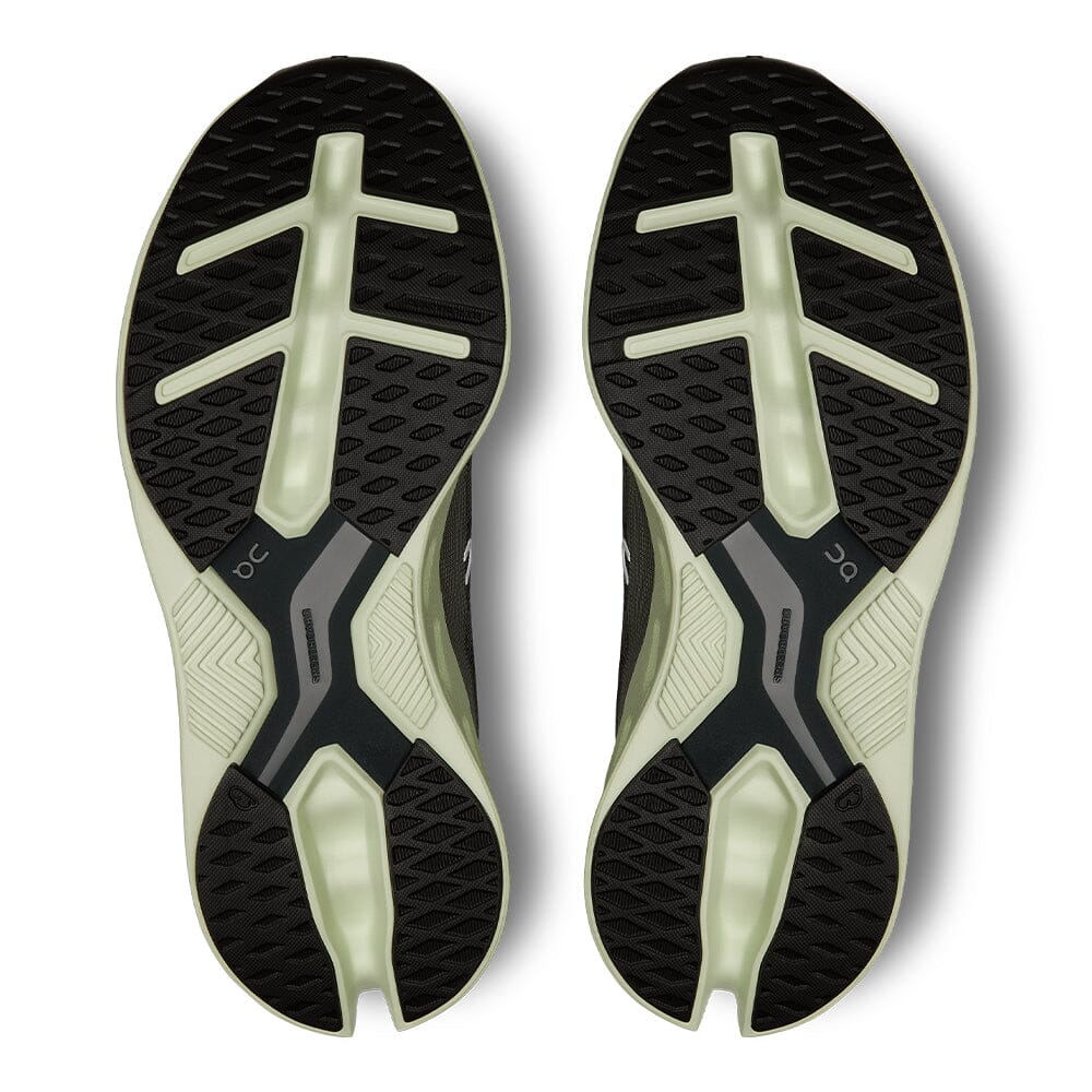 On Men's Cloudeclipse Hoka