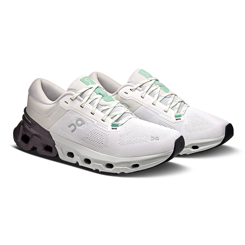 On Men's Cloudflyer 5 Hoka
