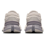 On Women's Cloudflyer 5 Gorilla Fits