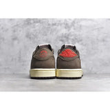 Air Jordan 1 Retro Low OG SP Travis Scott Mocha Gorilla fits