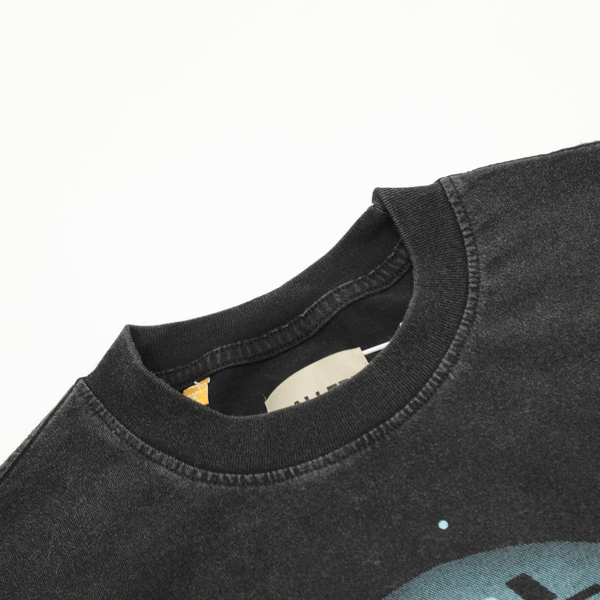 AM-GALLERY DEPT T-Shirt Kbpurple