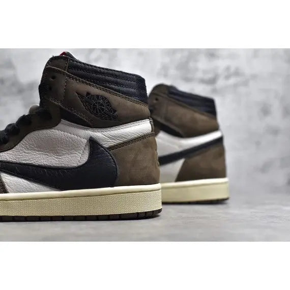 Jordan 1 Retro High Travis Scott Gorilla fits