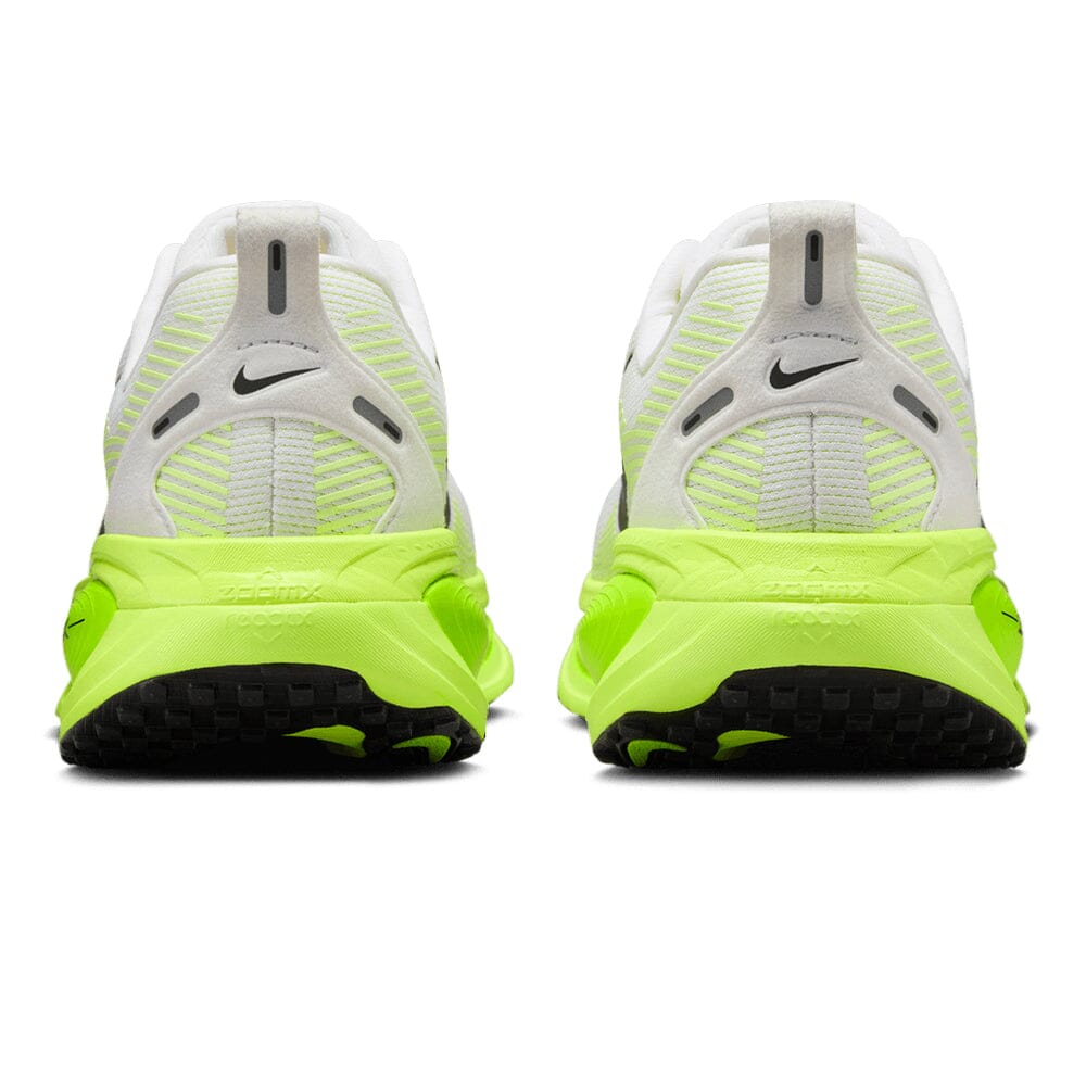 Nike Women's Vomero 18 Asics