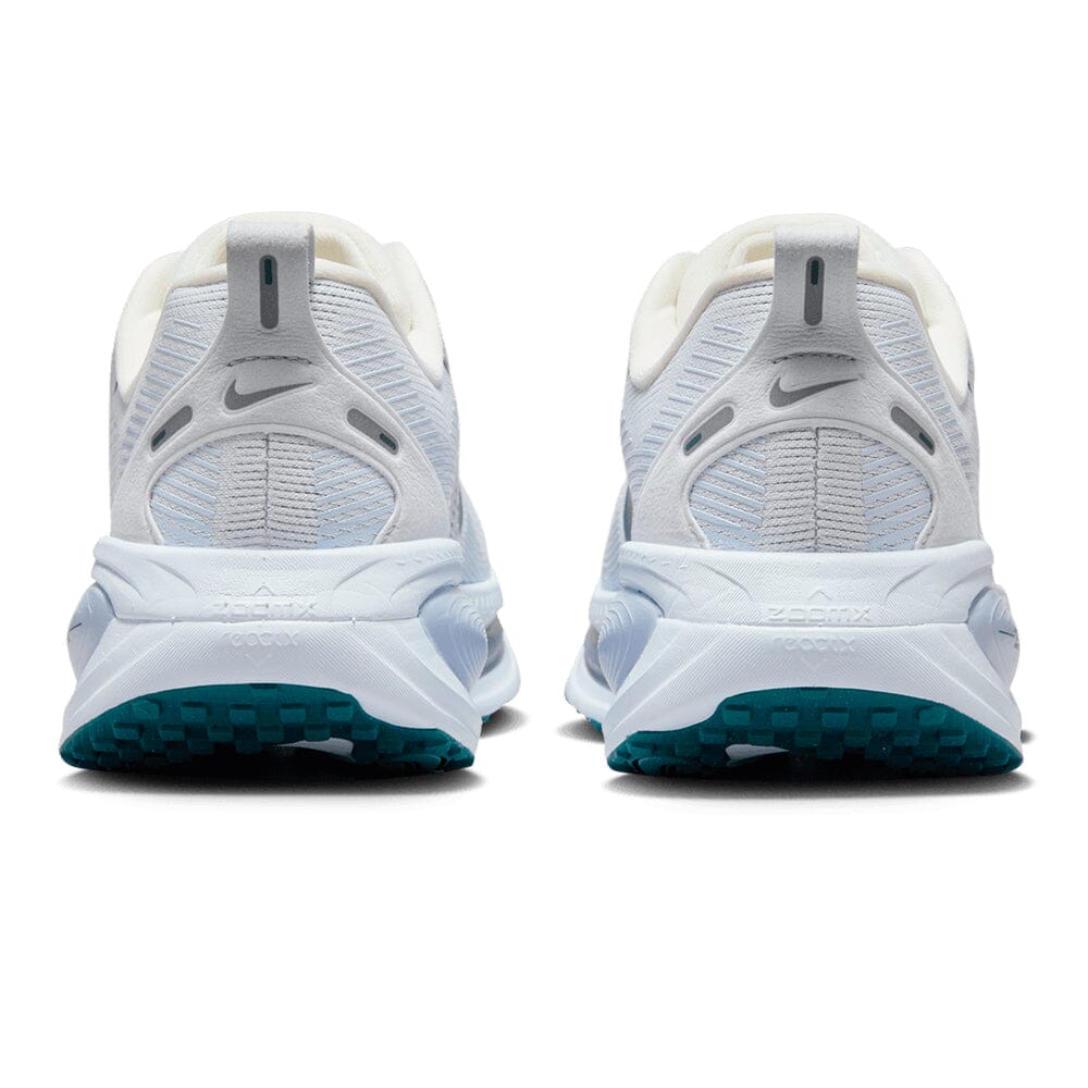 Nike Women's Vomero 18 Asics