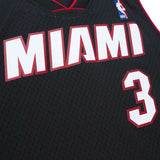 Miami heat Dwyane Wade 3 Jersey - Mitch&ness - White & red/ nba jersey.Adult Men size. Embroidered. Gorilla fits
