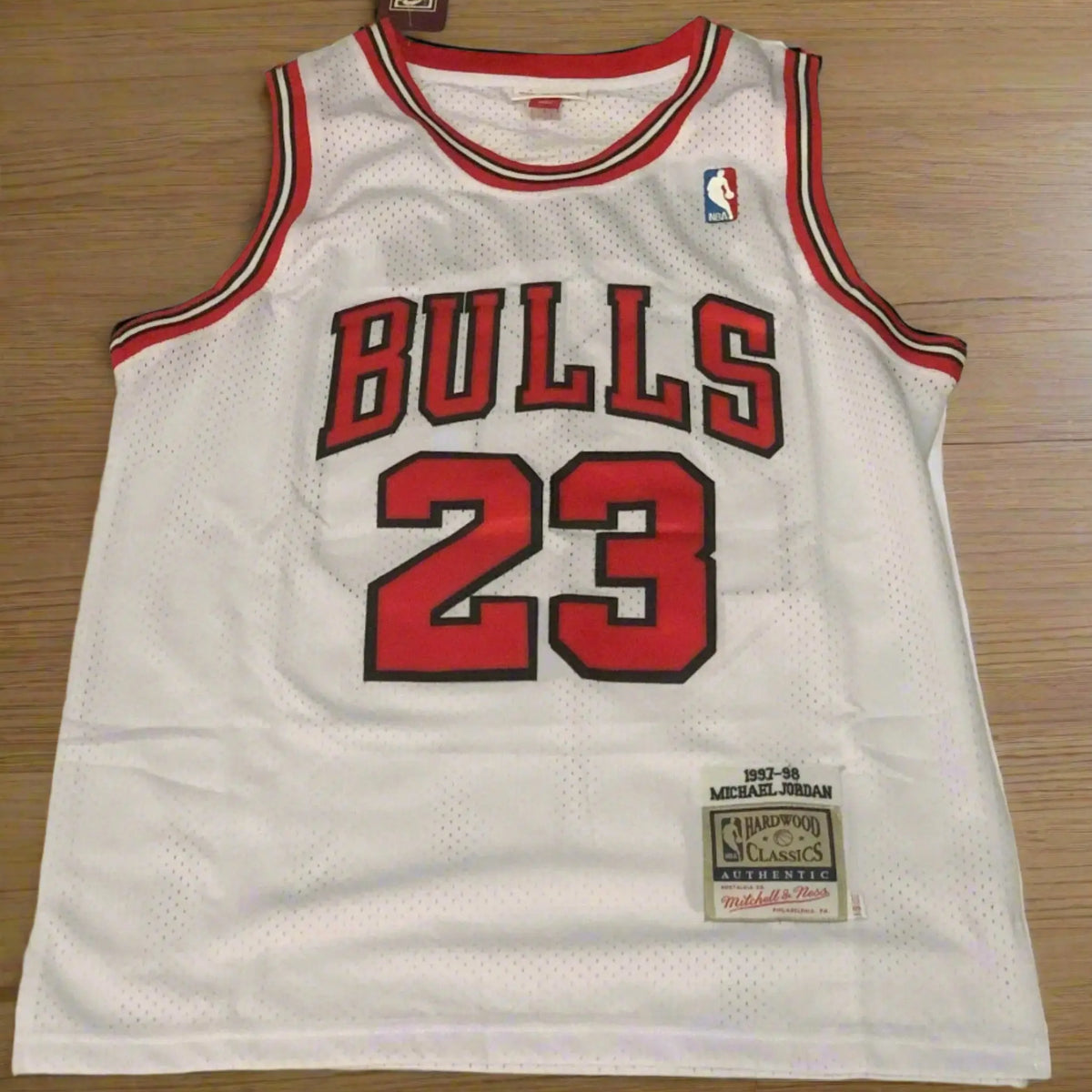 All MICHAEL JORDAN NBA Chicago Bulls Jersey - M and N stitched Edition - White & Red Options/ nba jersey.Adult Men size.